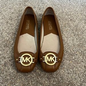 Michael kors flats